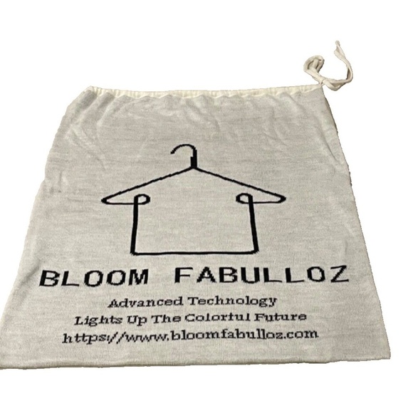 Bloom‎ Fabulloz Drawstring Travel Laundry Bag - Picture 2 of 3